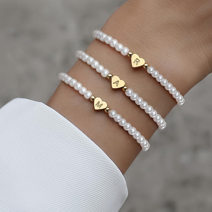 Pulsera Elegante de Corazón con Inicial
