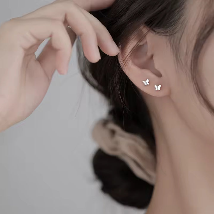 Pendientes Pequeños con Mariposa