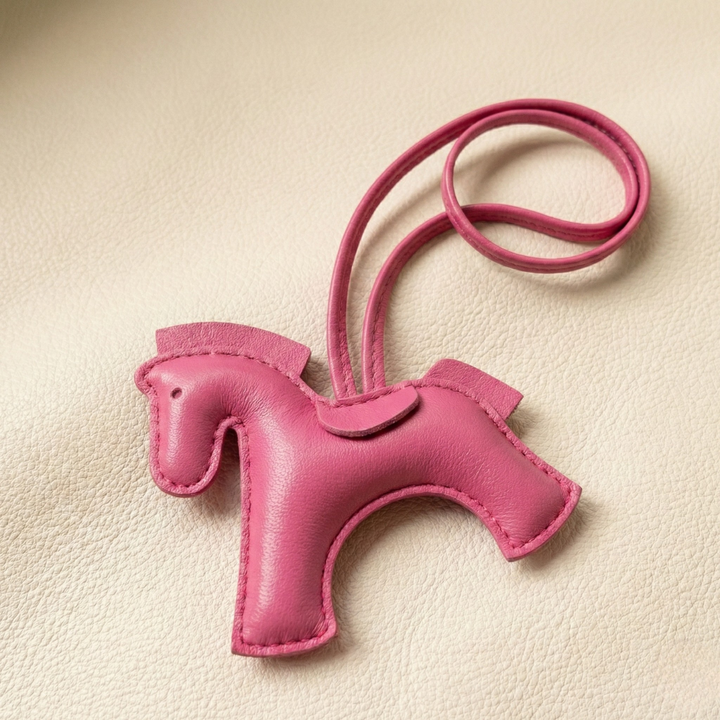 Llavero De Cuero Con Forma De Caballo Hecho A Mano