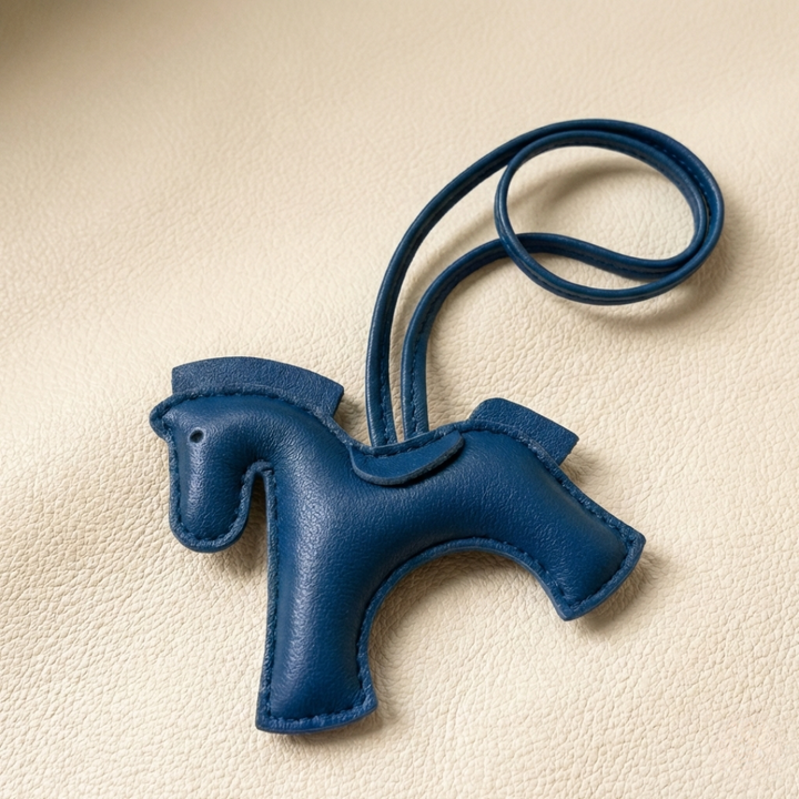 Llavero De Cuero Con Forma De Caballo Hecho A Mano