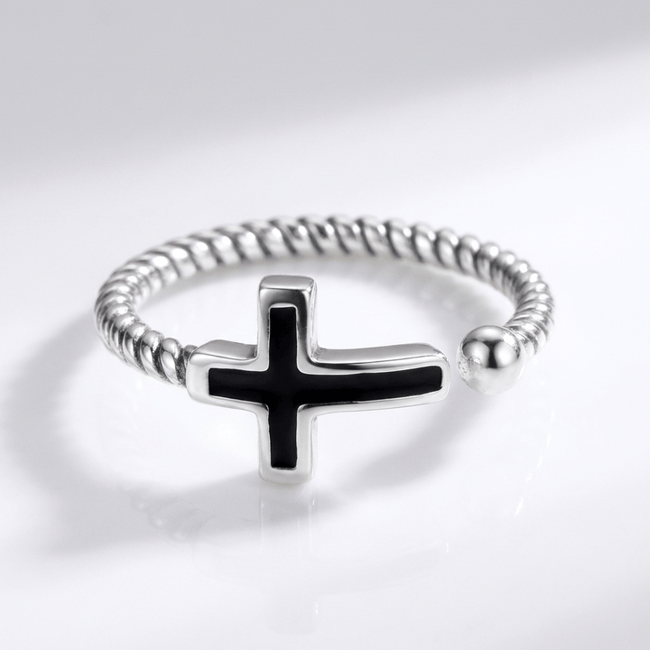 ANILLO CRUZ NEGRA BENDITA - (AJUSTABLE)