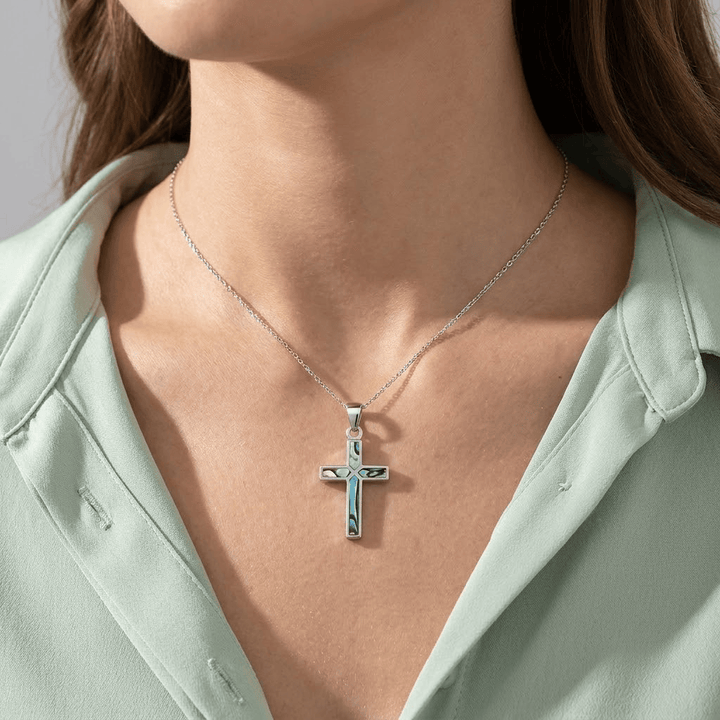 COLLAR DE CRUZ PERSONALIZADO DE CONCHA DE ABULÓN