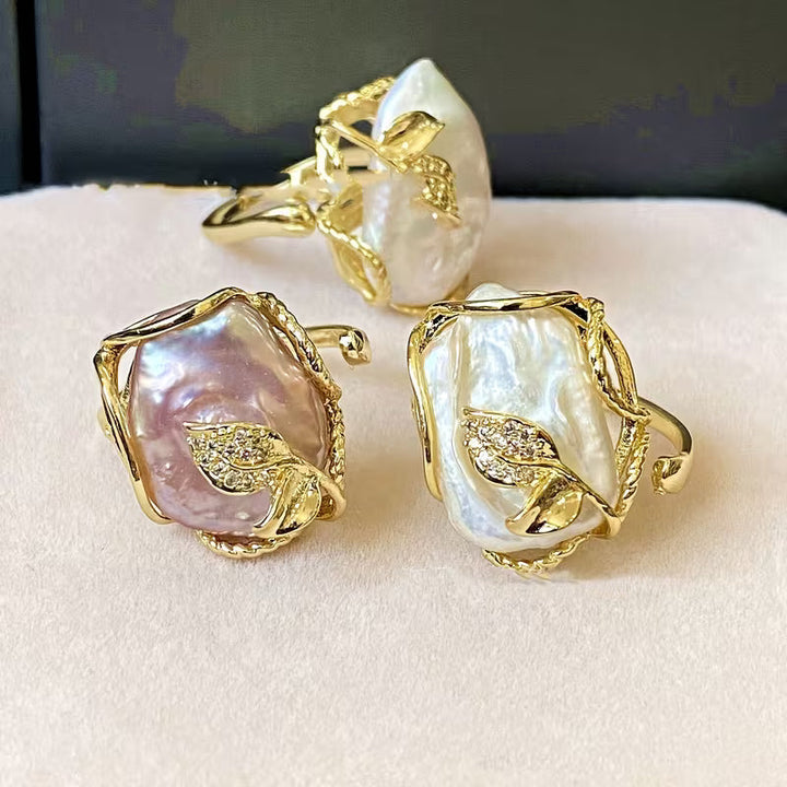 Anillo de Compromiso con Perlas Naturales de Agua Dulce