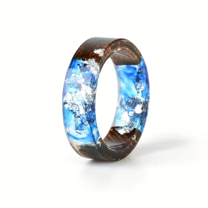 Anillo de Madera y Resina Hecho a Mano