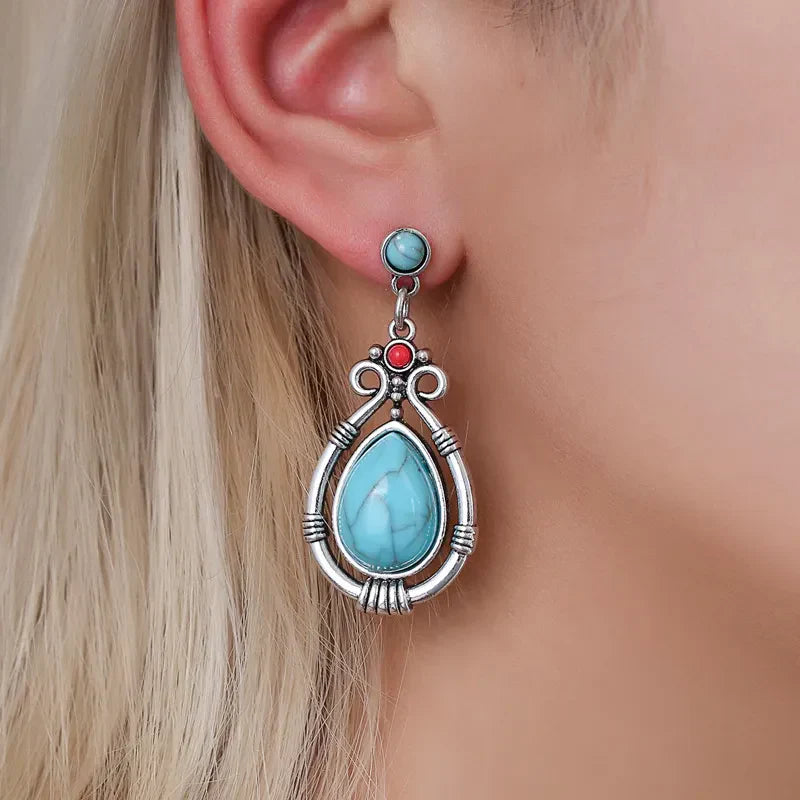 Pendientes colgantes vintage con piedra turquesa