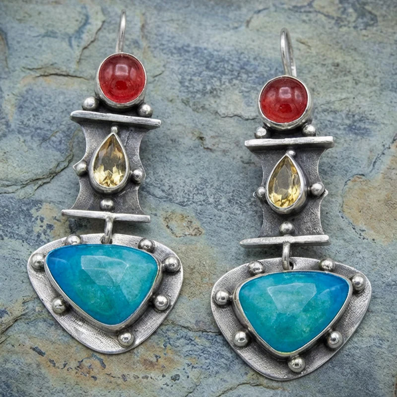 Pendientes vintage con circonita azul en forma de gota de agua