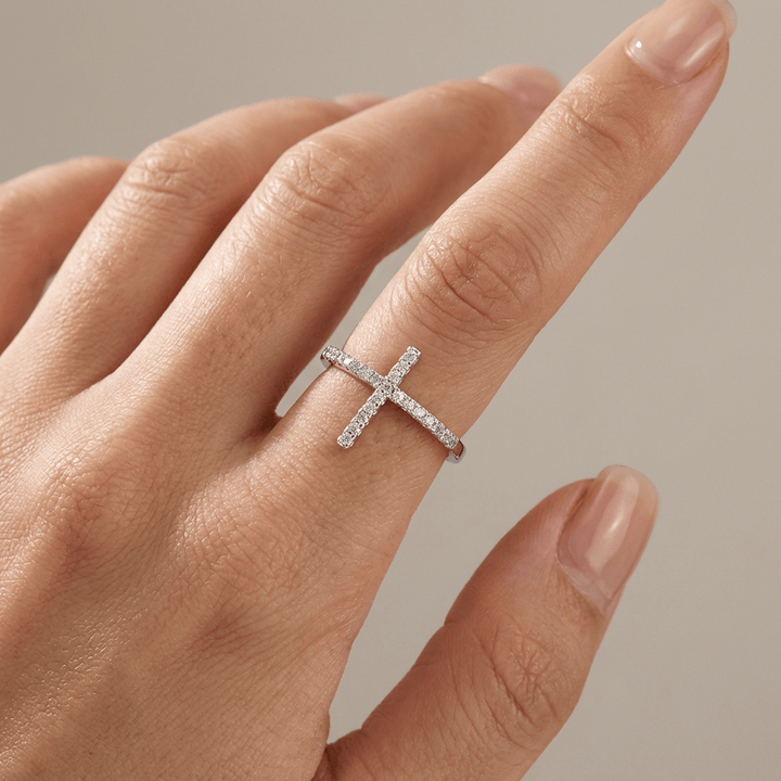 ANILLO CRUZ DE BRILLANTE PLATA - (AJUSTABLE)