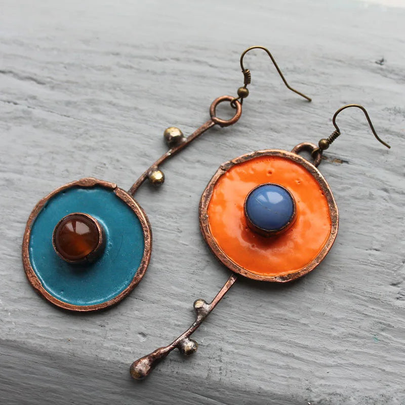 Pendientes vintage asimétricos con grafito en bronce antiguo
