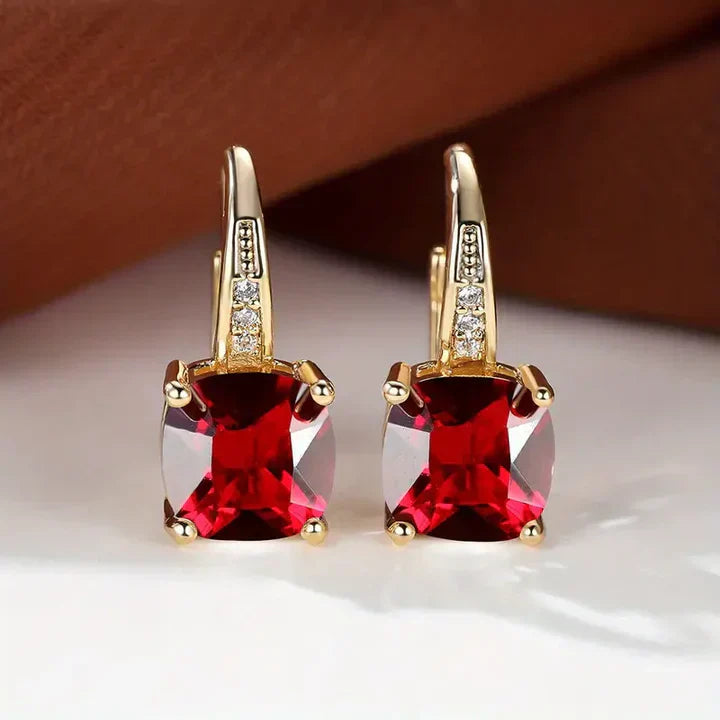 Pendientes Aro de Oro con Piedras Misteriosas