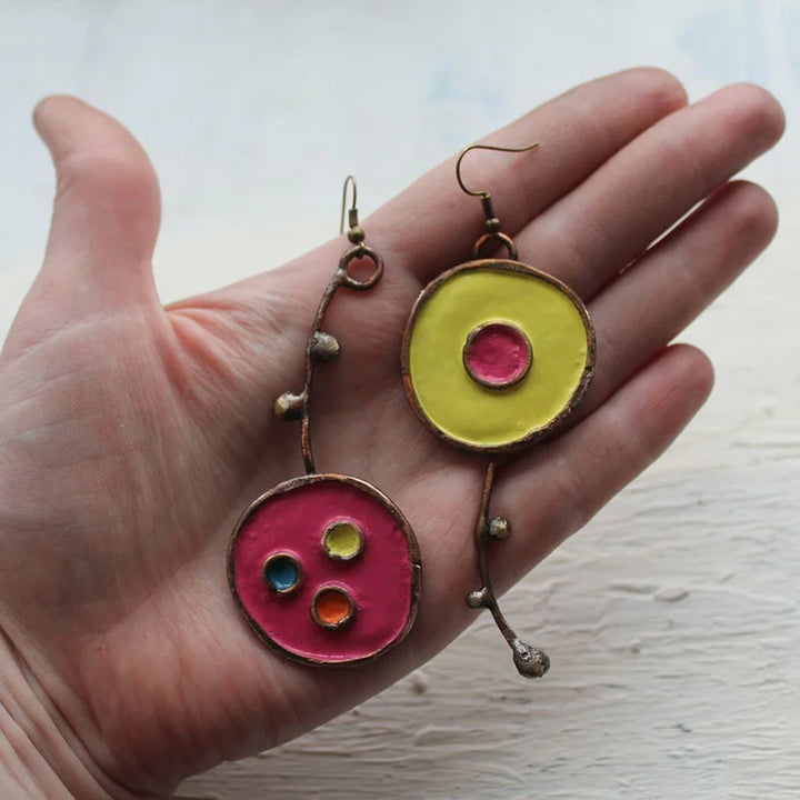 Pendientes vintage asimétricos con grafito en bronce antiguo