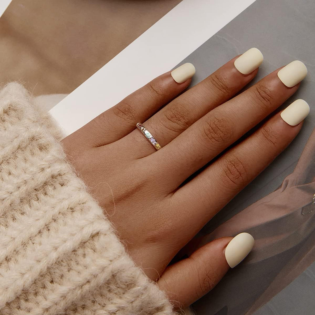 Anillo en Plata de Ley con Diseño de Huella