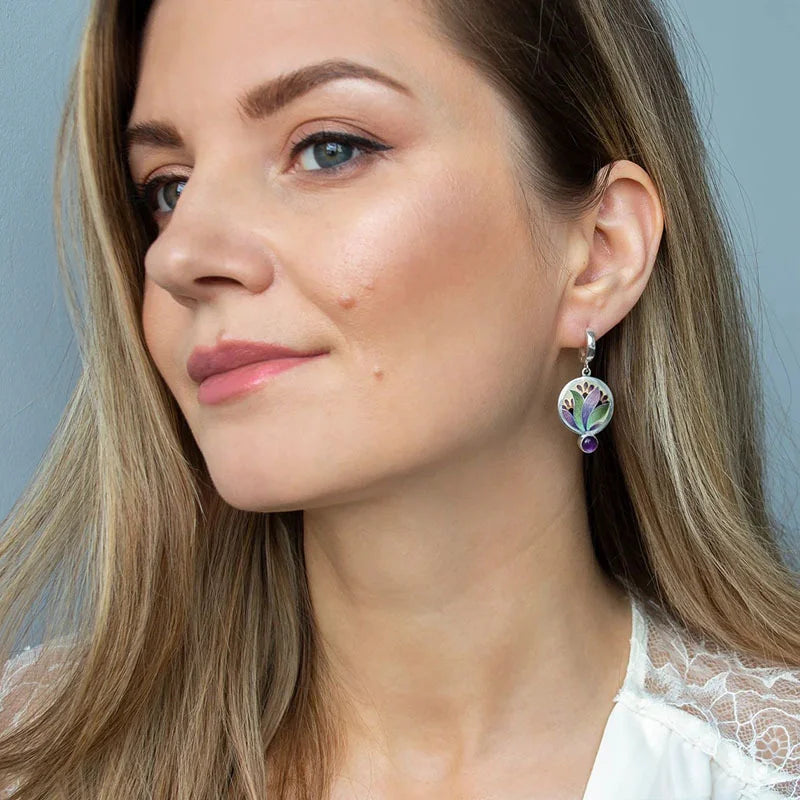 Pendientes boho con cristales morados en plata de ley