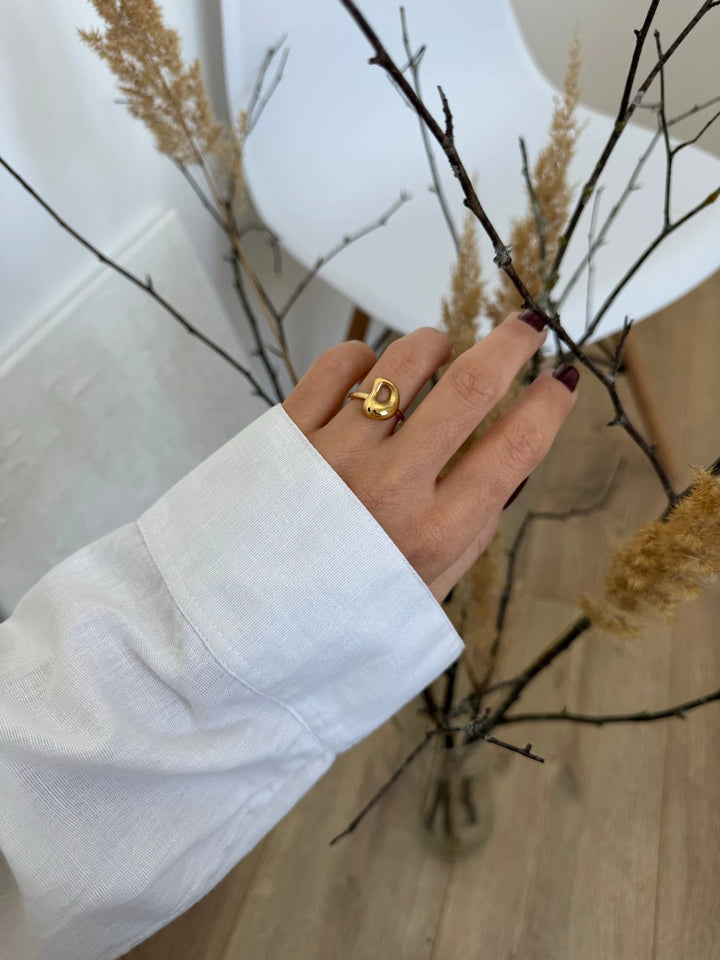 Anillo de Oro con Letra Personalizada en Burbuja (Ajustable)