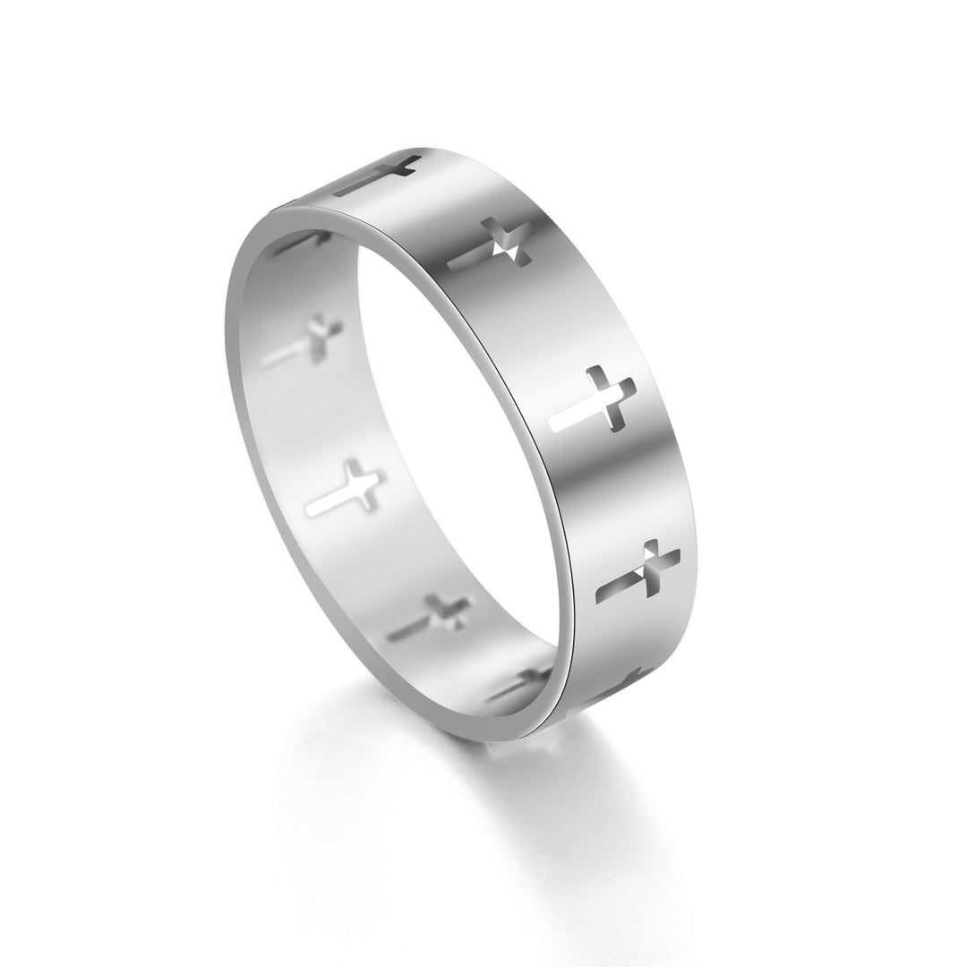 ANILLO CON CRUZ BENDITA RECORTADA
