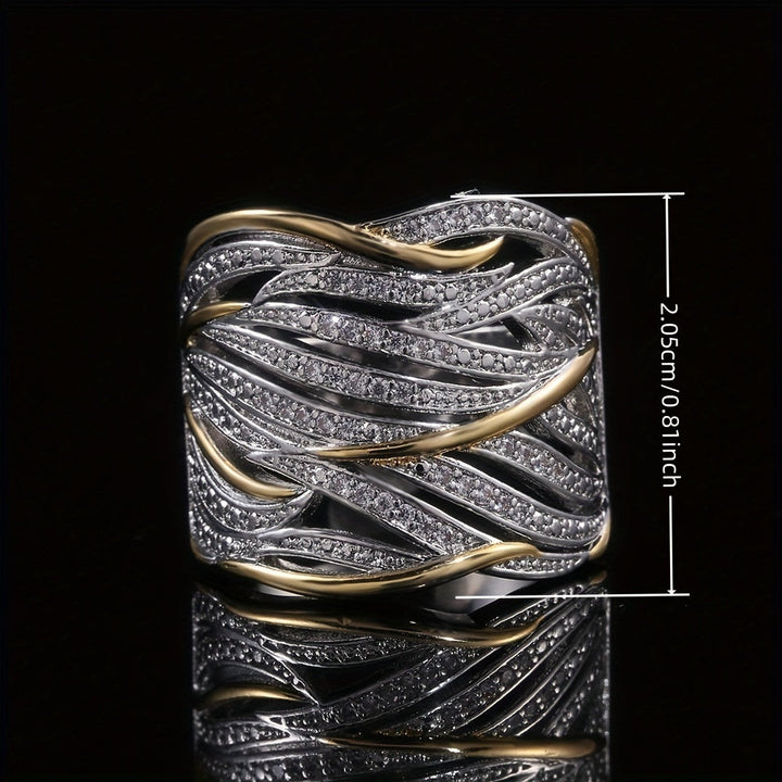 Anillo Elegante con Varias Capas Torcidas
