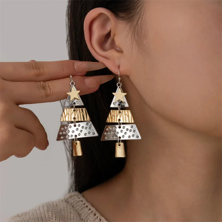 Pendientes colgantes con forma de árbol de Navidad en metal mixto