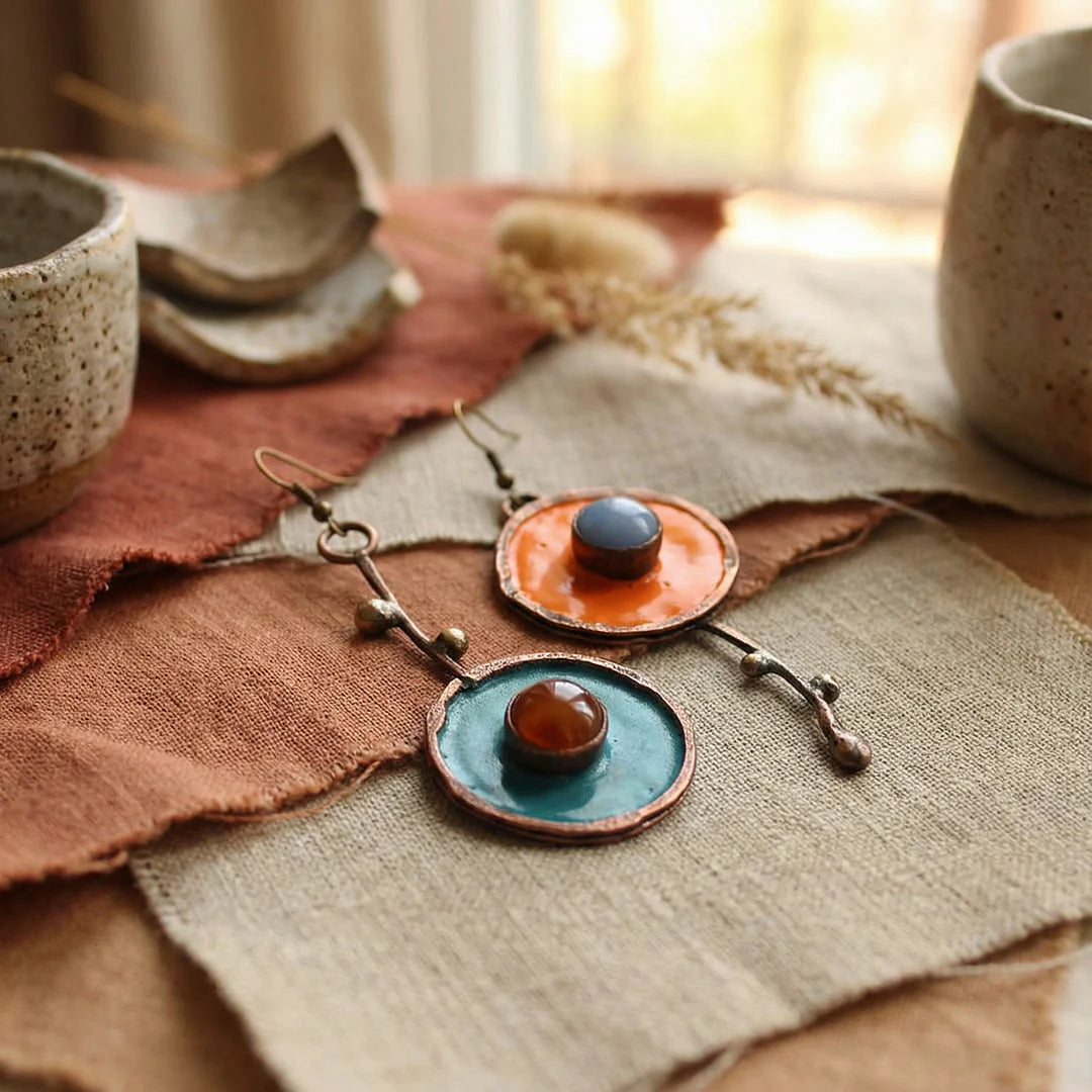 Pendientes vintage asimétricos con grafito en bronce antiguo