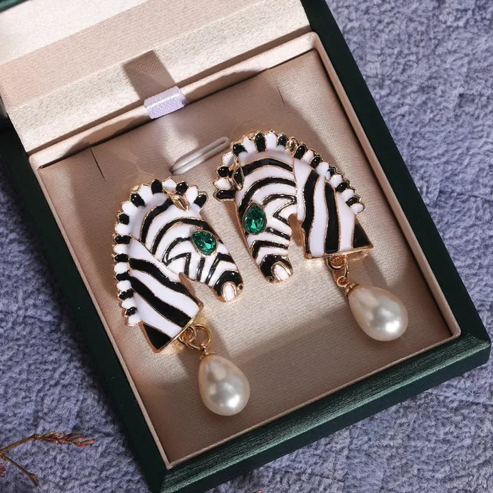 Pendientes Zebra con Perla
