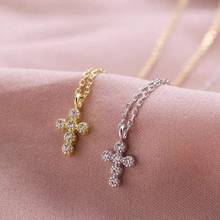COLLAR CRUZ DE DIAMANTES MINI