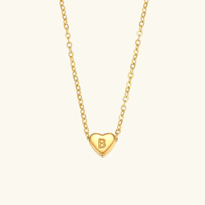 Collar de Oro con Inicial de Corazón