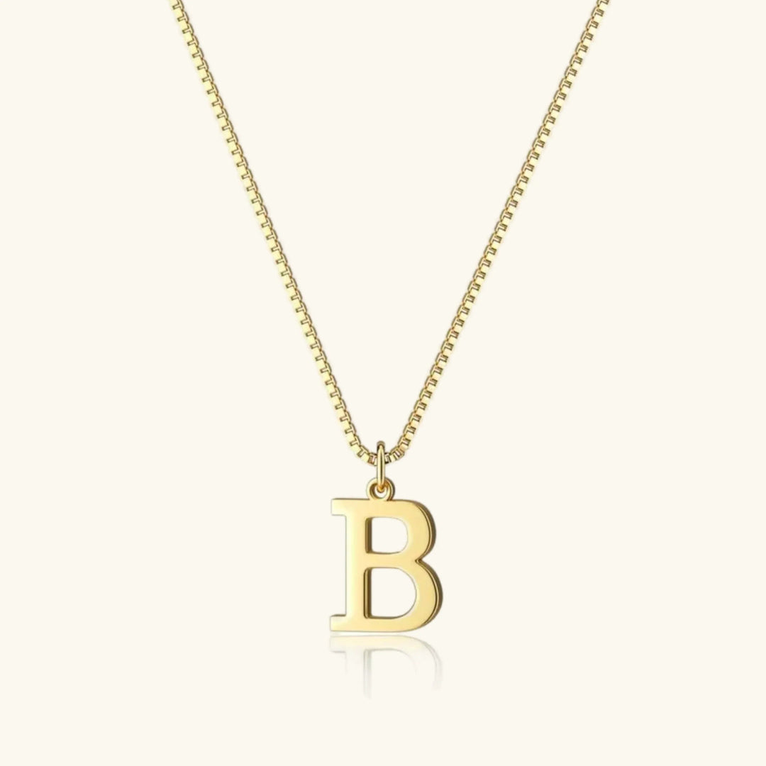 Collar de Oro con Letra Inicial