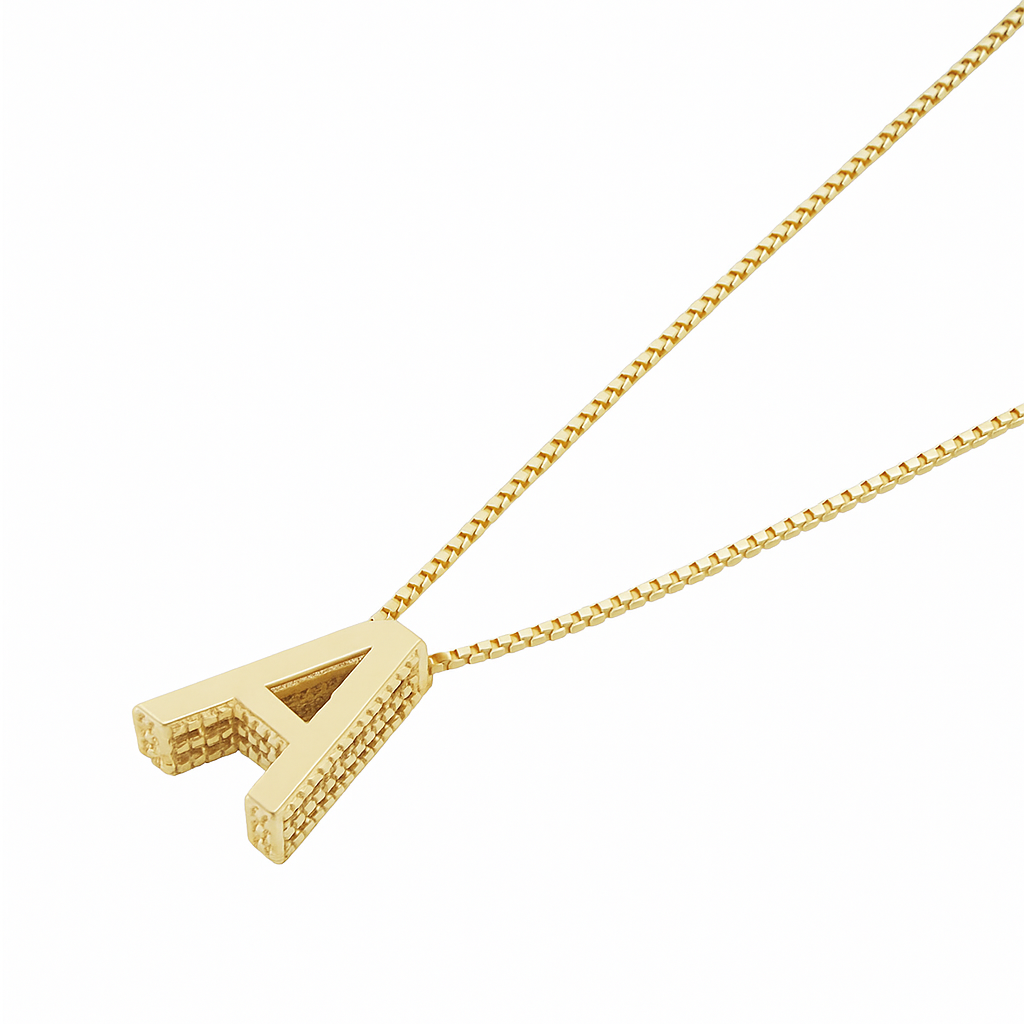 Collar con Inicial de Oro