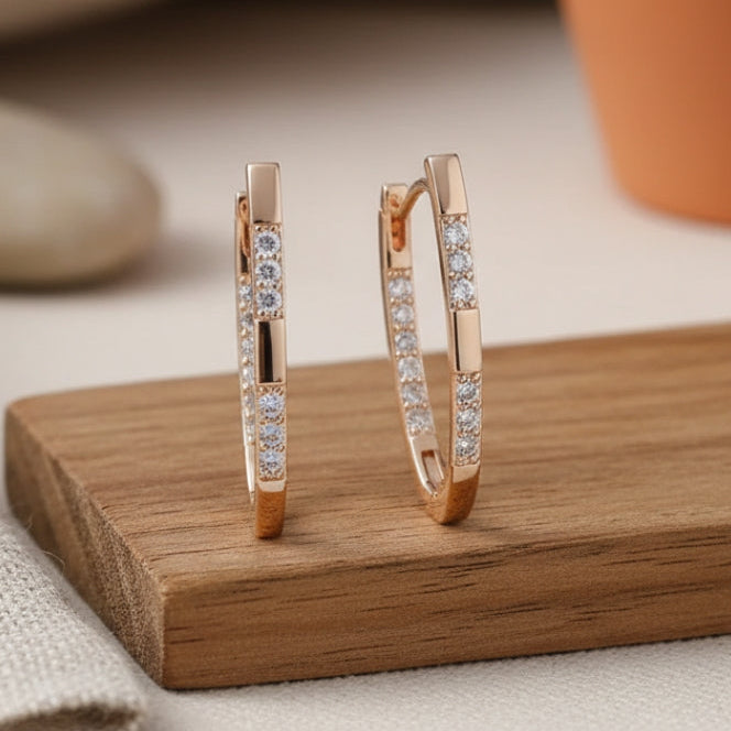 Pendientes Elegantes de Circonia en Oro