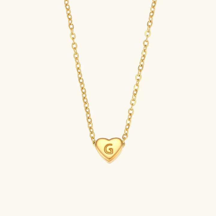 Collar de Oro con Inicial de Corazón