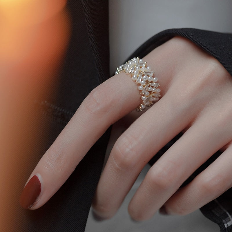 Anillo de Perla de Lujo en Oro