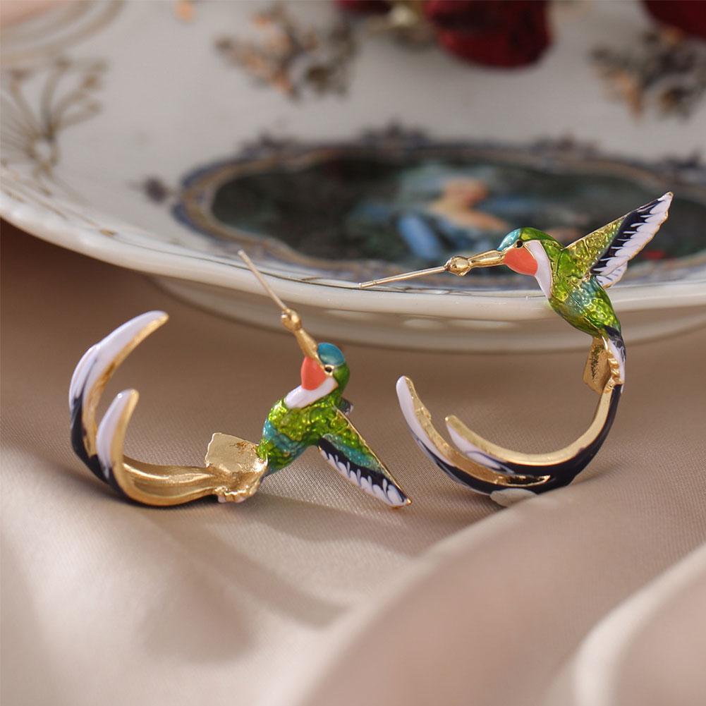Pendientes creativos exclusivos con forma de colibrí