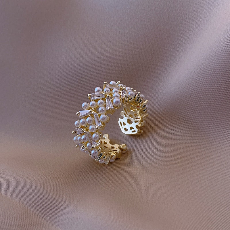 Anillo de Perla de Lujo en Oro