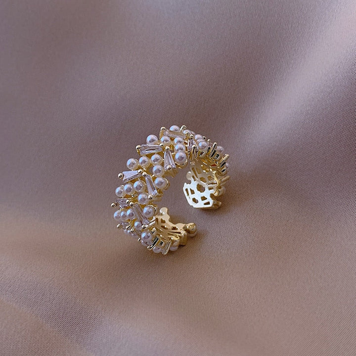 Anillo de Perla de Lujo en Oro