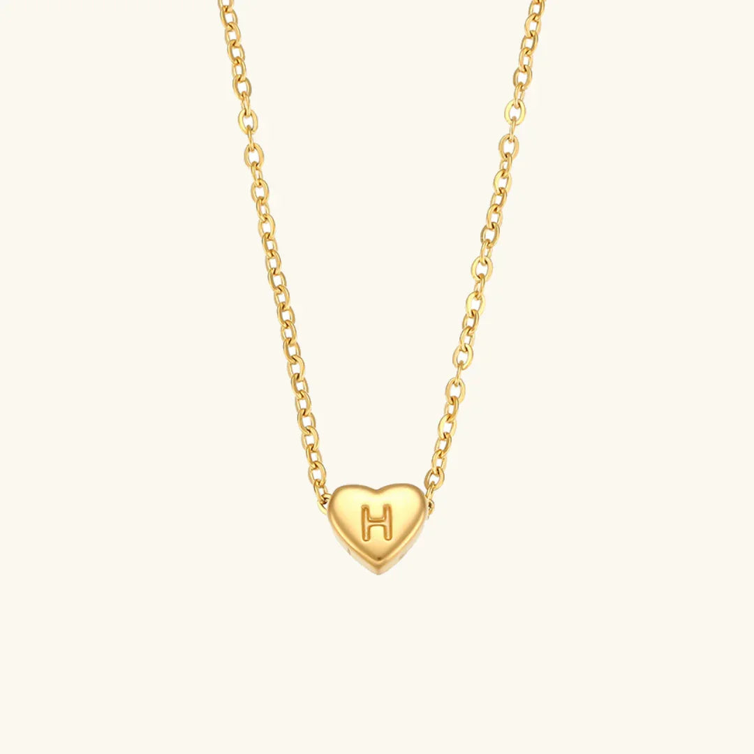 Collar de Oro con Inicial de Corazón