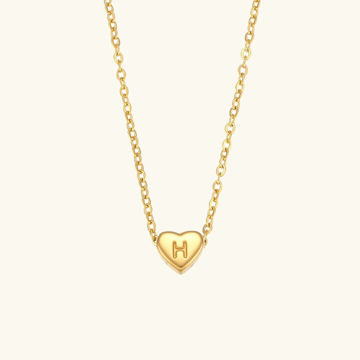 Collar de Oro con Inicial de Corazón