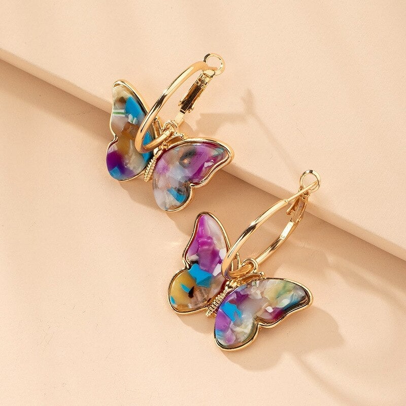 Pendientes de mariposa de cristal con esmalte pintado a mano