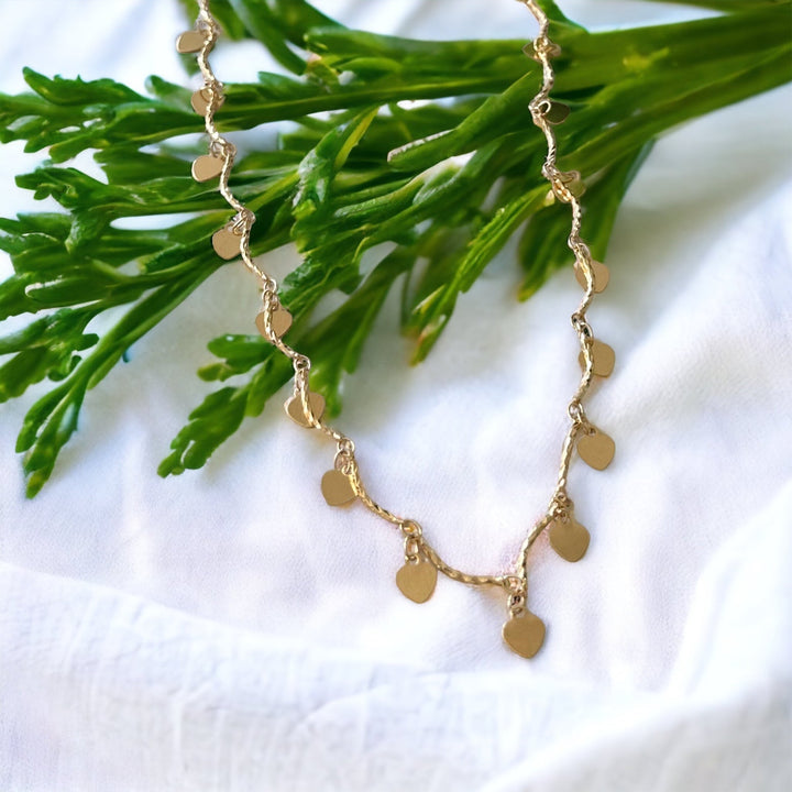 Collar con colgante en forma de corazón Melita