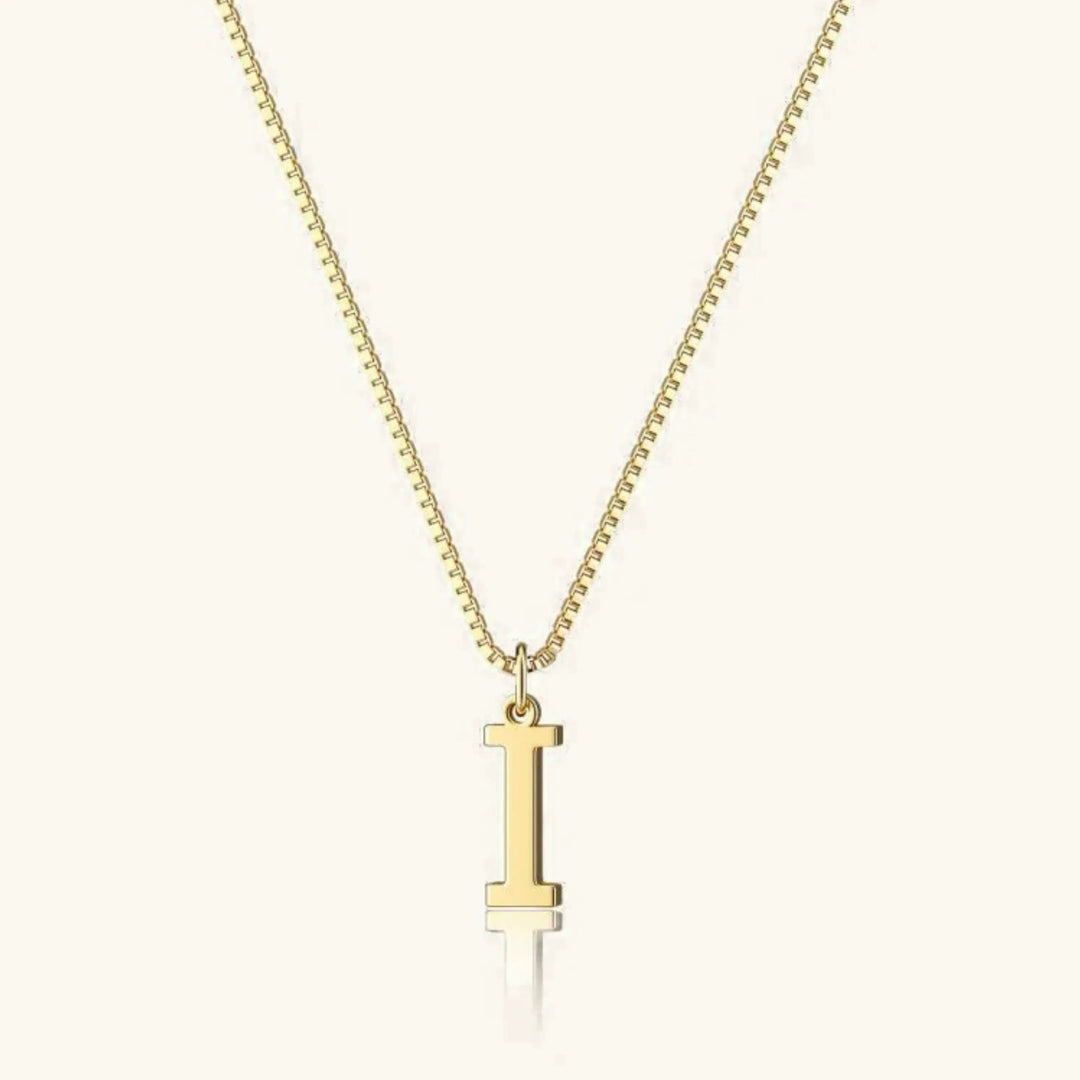 Collar de Oro con Letra Inicial