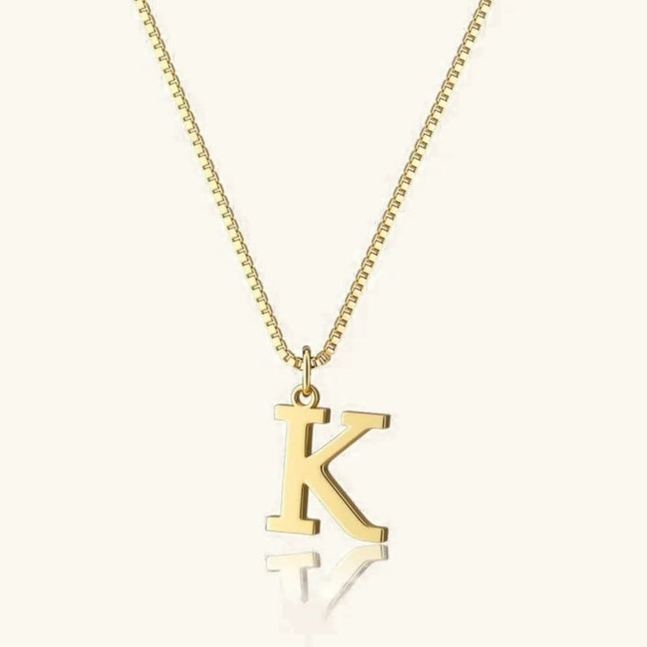 Collar de Oro con Letra Inicial