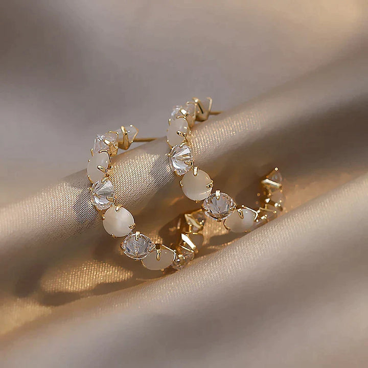 Pendientes de Ópalo Blanco y Cristal de Lujo en Oro