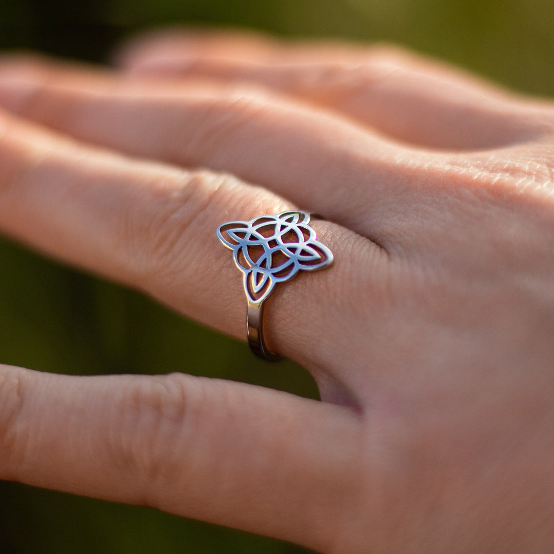 Anillo "Protección Eterna" (Ajustable)