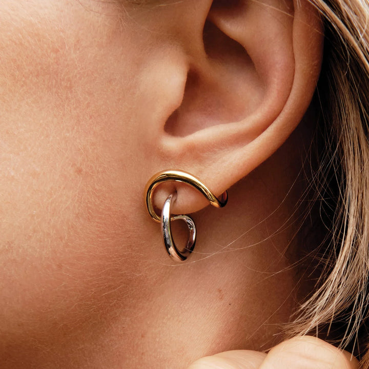 Pendientes Entrelazados Bicolor en Oro