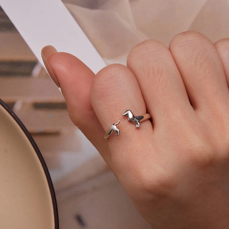 Anillo Perrito Salchicha (Ajustable)