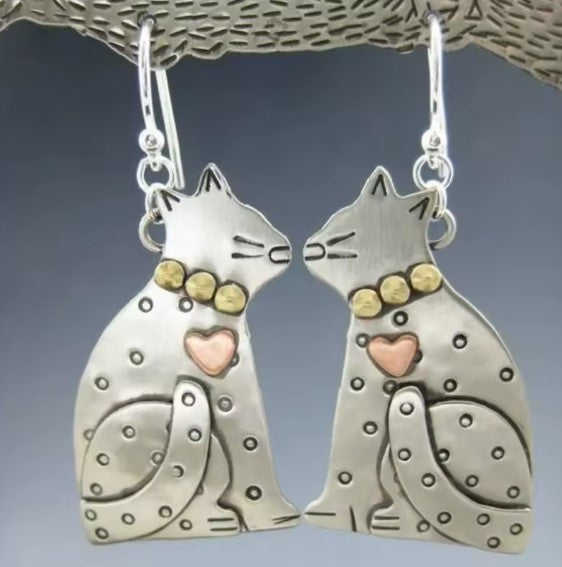 Pendientes encantadores con gatos