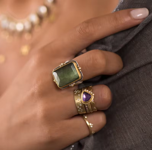 Anillo Cuadrado Retro Francés con Cristal
