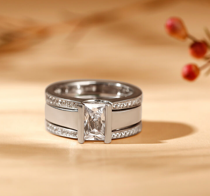 Anillo de Diamantes de Tres Piezas Estilo Europeo y Americano