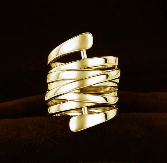 Anillo Geométrico de Metal