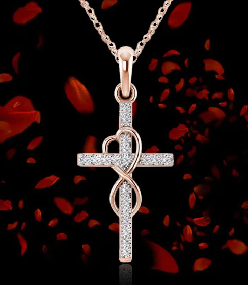 Collar con colgante en forma de cruz en aleación de diamantes