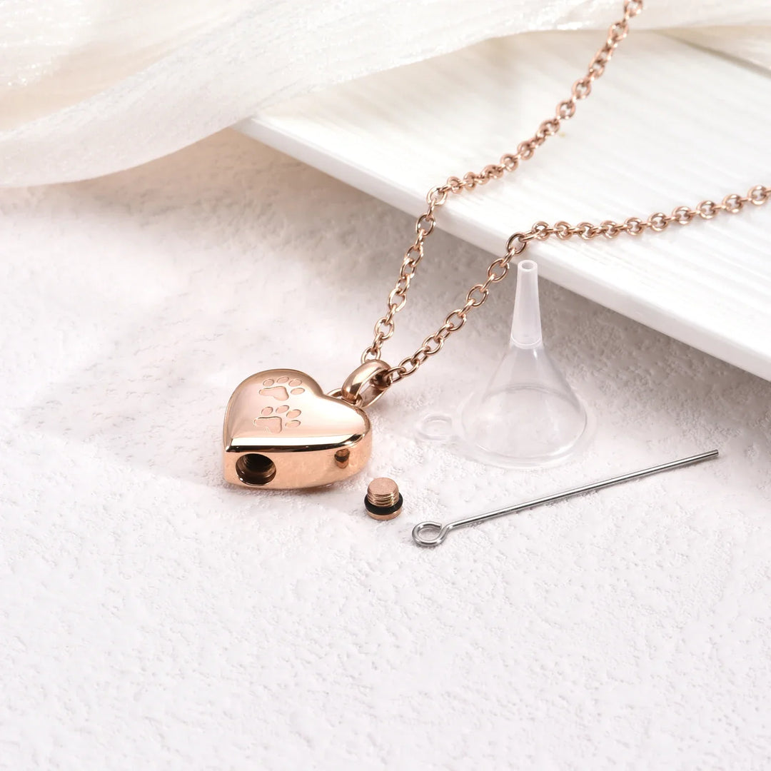 Collar Urna Conmemorativa Para Mascota Con Colgante De Corazón Y Huella Grabada