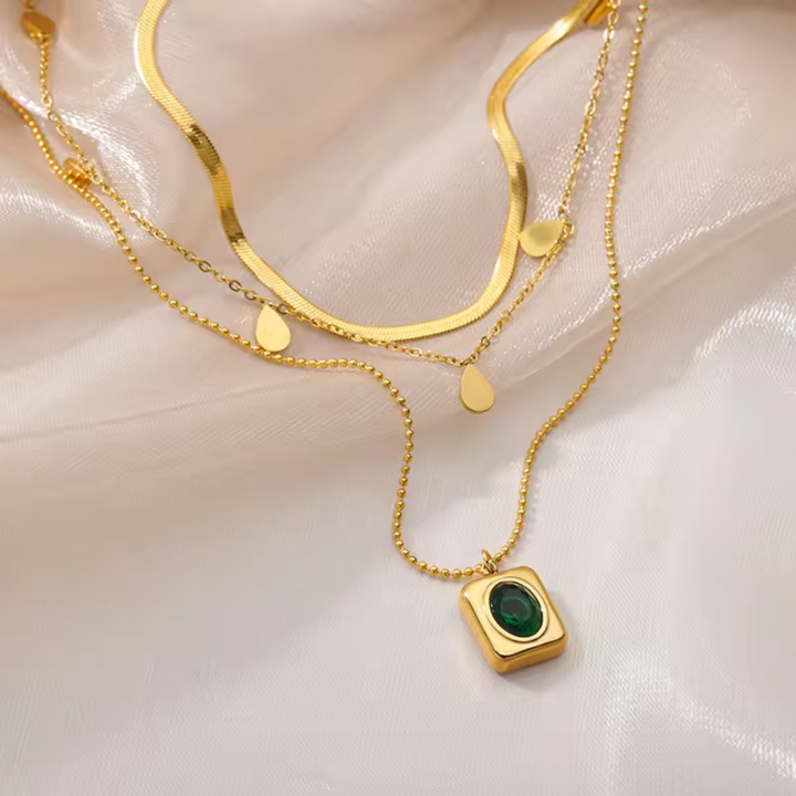 Set Collar Serenna Oro y Esmeralda