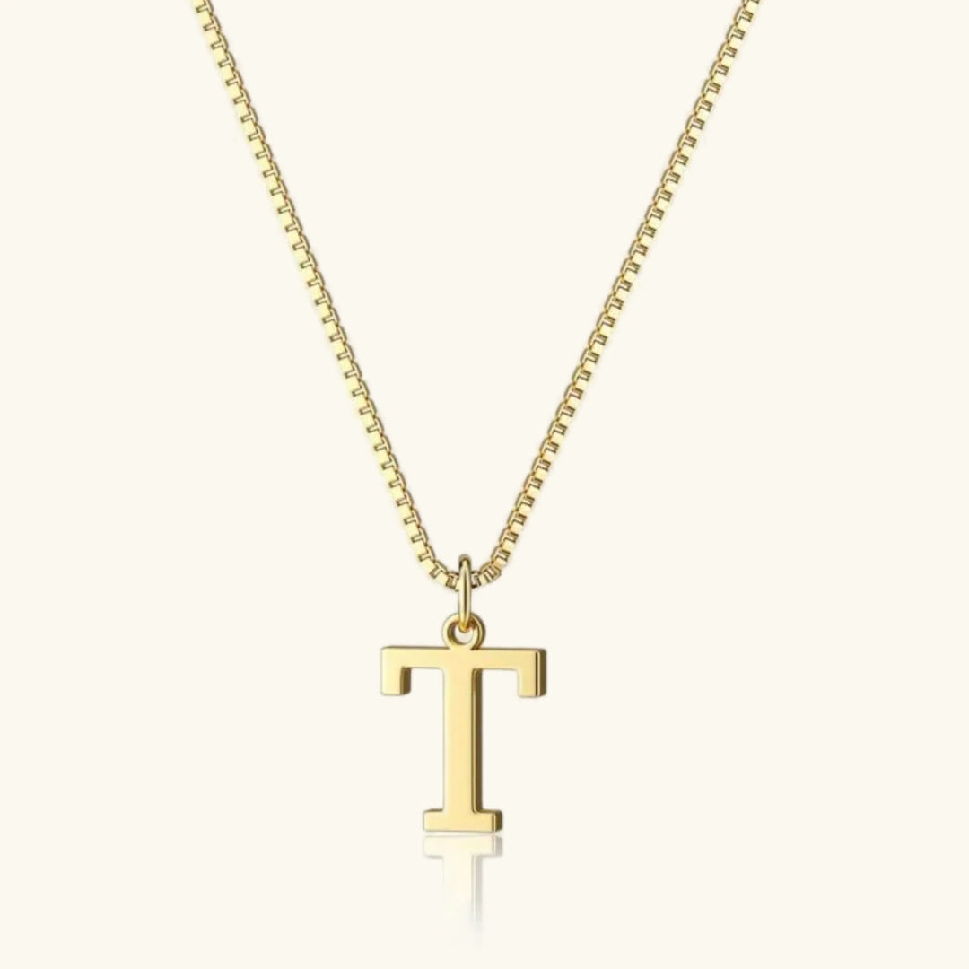 Collar de Oro con Letra Inicial